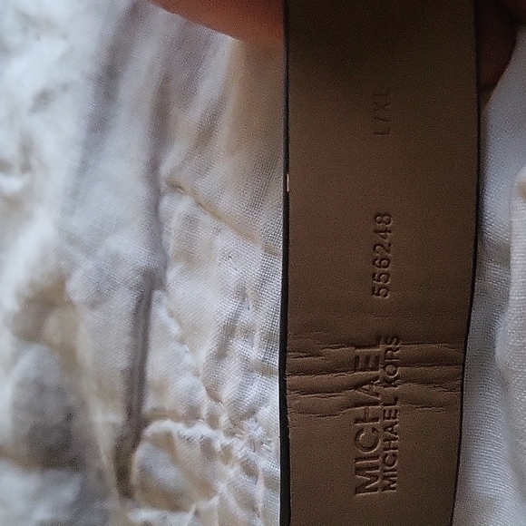 Michael kors adjustable waist bag - Picture 3 of 4